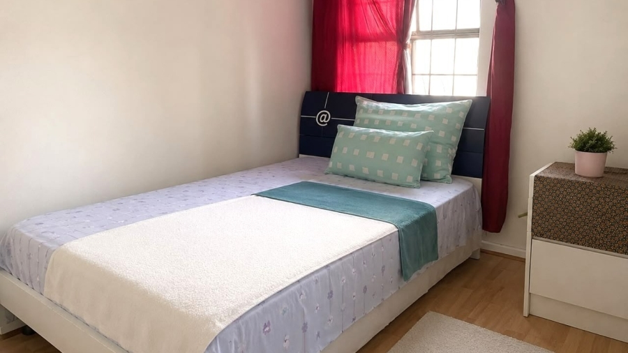 2 Bedroom Property for Sale in Parklands Western Cape